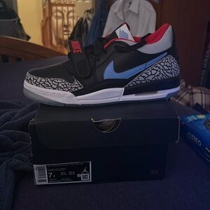 Boys size 7 Air Jordan Legacy, 312 low brand new never worn